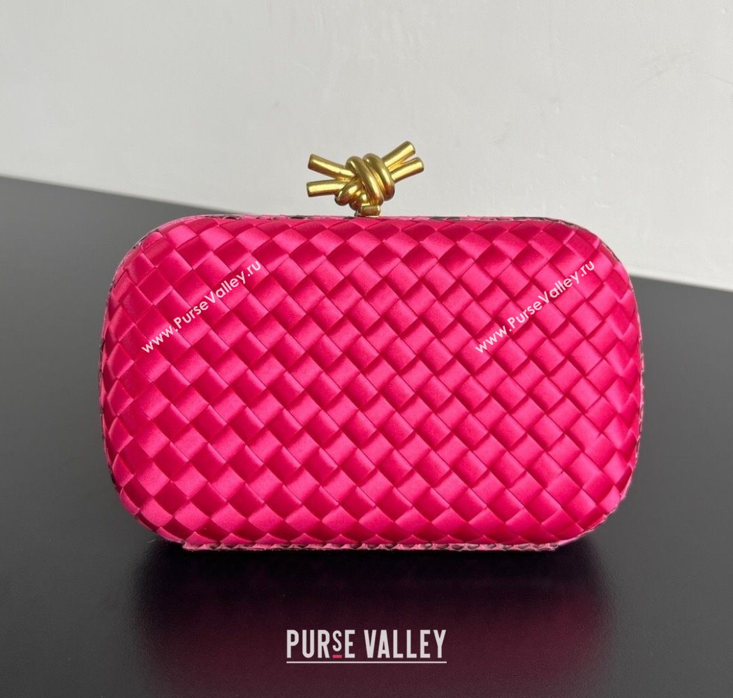 Bottega Veneta Classic Knot Clutch in Intreccio Satin Dark Pink 2025 BV062501 (YX-250625009)