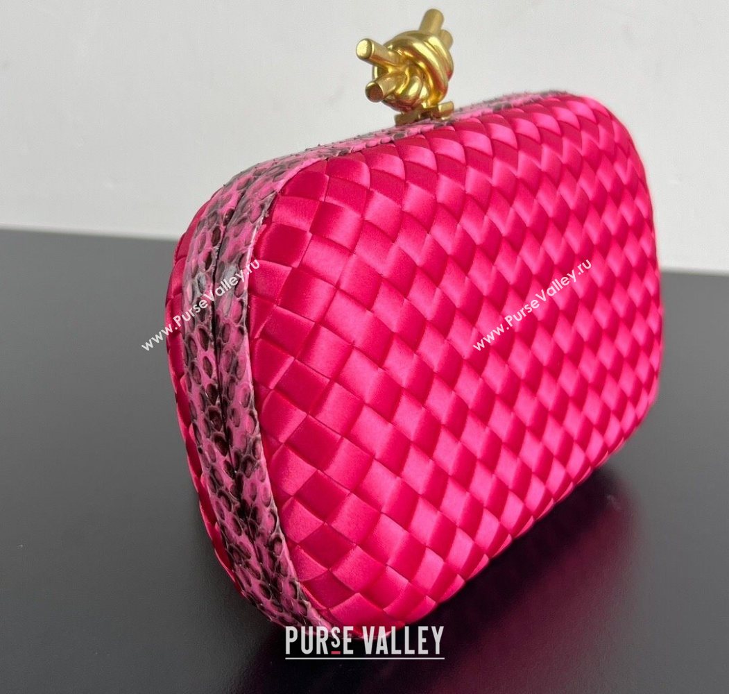 Bottega Veneta Classic Knot Clutch in Intreccio Satin Dark Pink 2025 BV062501 (YX-250625009)