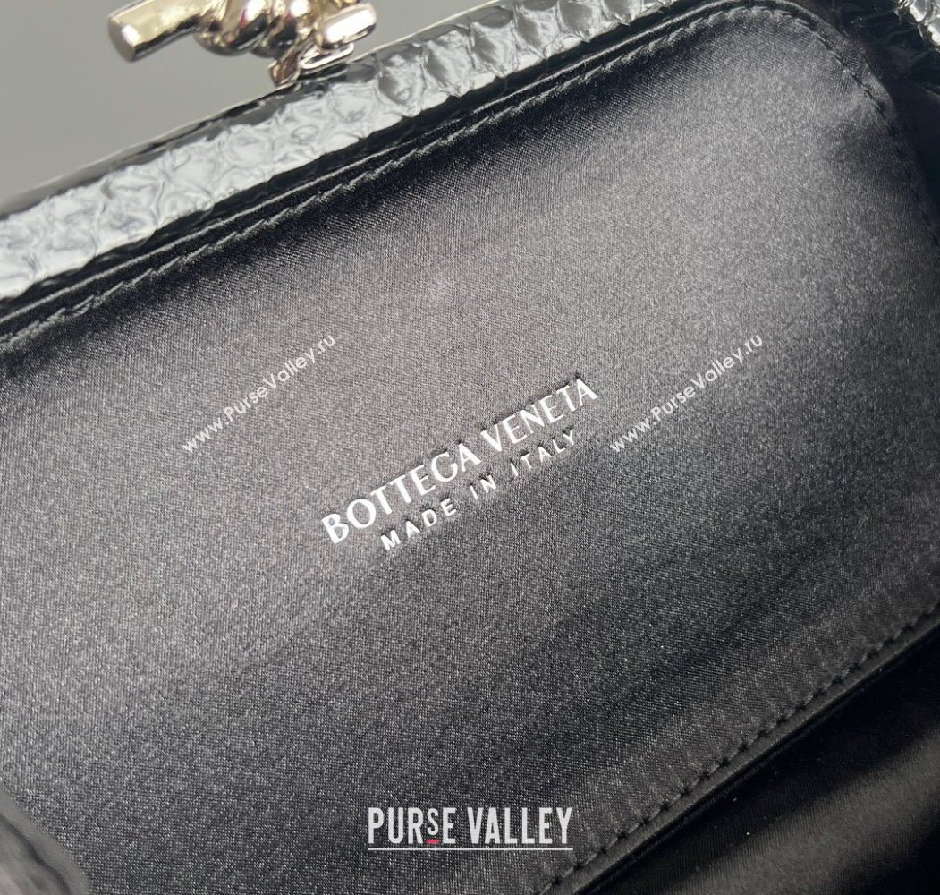 Bottega Veneta Classic Knot Clutch in Intreccio Satin Black/Silver 2025 BV062501 (YX-250625010)