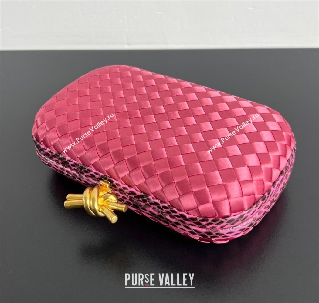 Bottega Veneta Classic Knot Clutch in Intreccio Satin Pink 11 2025 BV062501 (YX-250625011)
