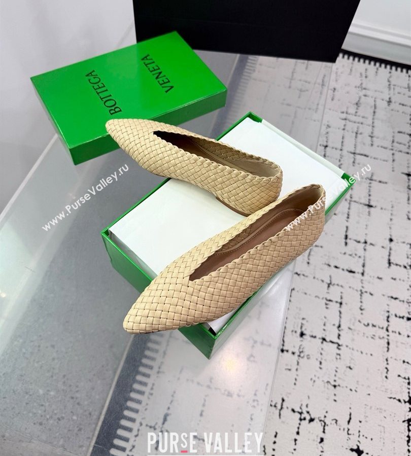 Bottega Veneta Sofia Ballerinas Flat in Padded Intreccio Leather Beige 2025 827698 (MD-250709060)