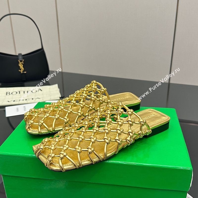 Bottega Veneta Riva Flat Slides Sandal in Woven Knotted Leather Gold 2025 (MD-250709062)