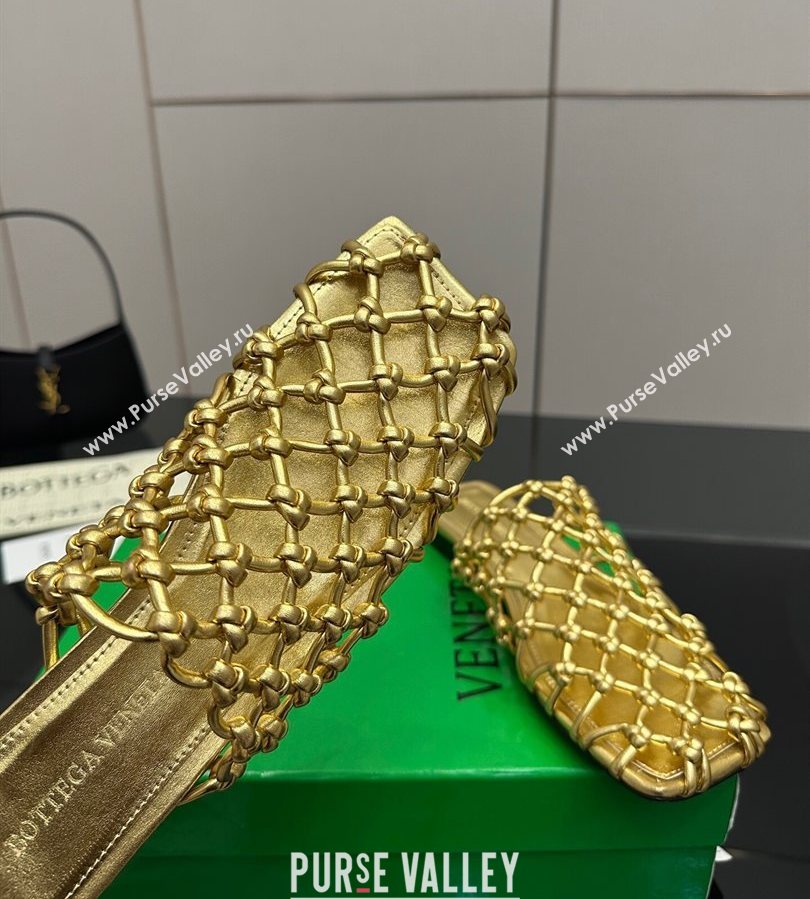 Bottega Veneta Riva Flat Slides Sandal in Woven Knotted Leather Gold 2025 (MD-250709062)