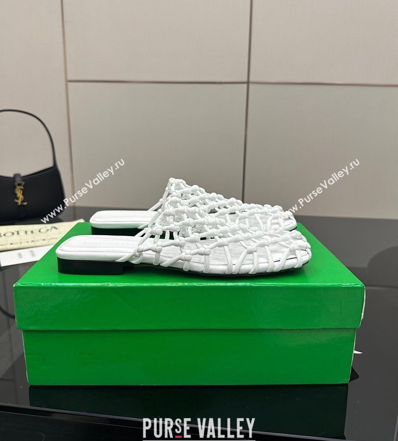 Bottega Veneta Riva Flat Slides Sandal in Woven Knotted Leather White 2025 (MD-250709064)