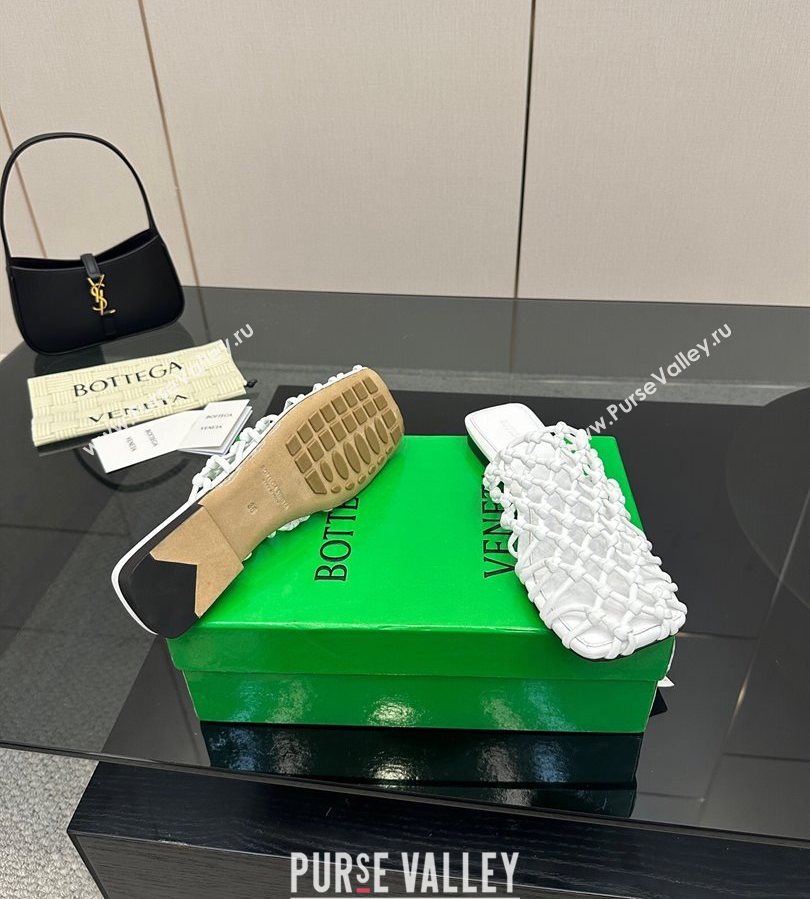 Bottega Veneta Riva Flat Slides Sandal in Woven Knotted Leather White 2025 (MD-250709064)