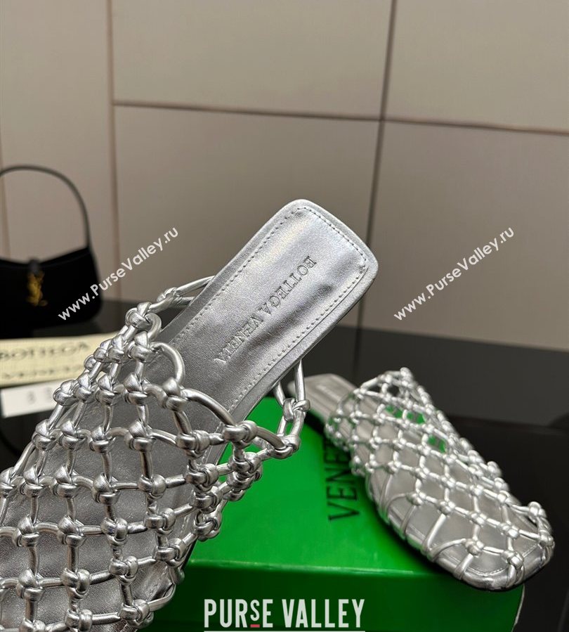 Bottega Veneta Riva Flat Slides Sandal in Woven Knotted Leather Silver 2025 (MD-250709066)