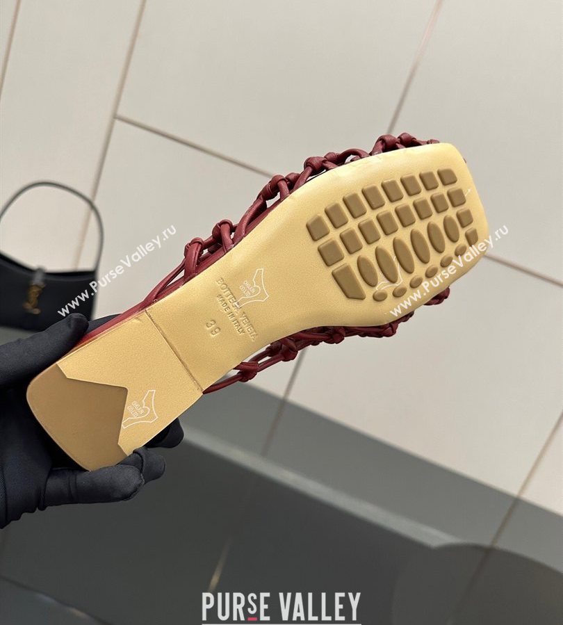 Bottega Veneta Riva Flat Slides Sandal in Woven Knotted Leather Dark Burgundy 2025 (MD-250709068)