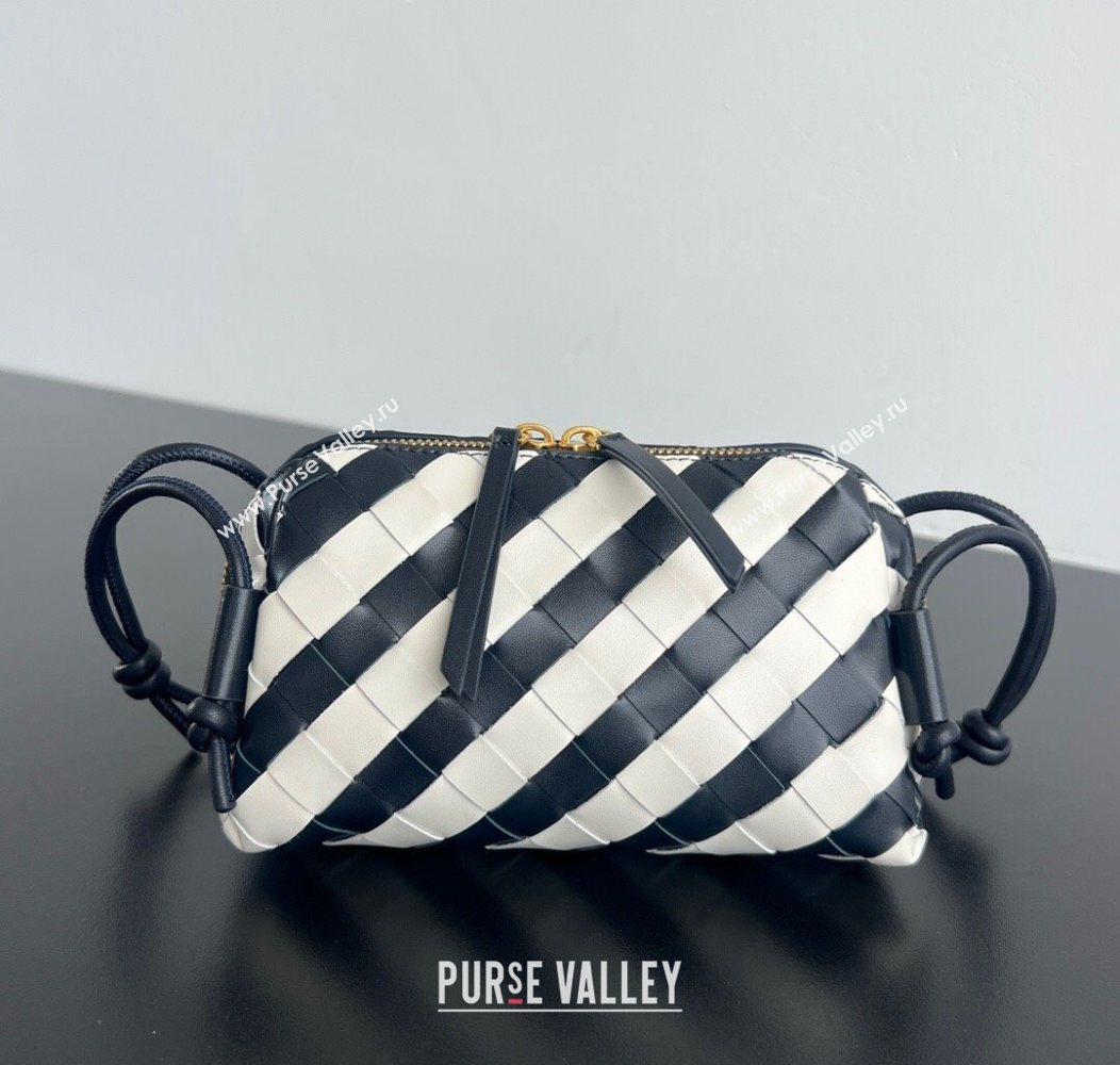 Bottega Veneta Intrecciato Leather Concert Pouch Mini bag Space Blue /chalk White 2025 794258 (WT-250801010)