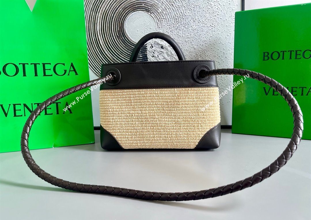 Bottega Veneta Small Andiamo Top Handle Bag in Raffia Straw and Leather Black 2025 743568 (WT-250731035)