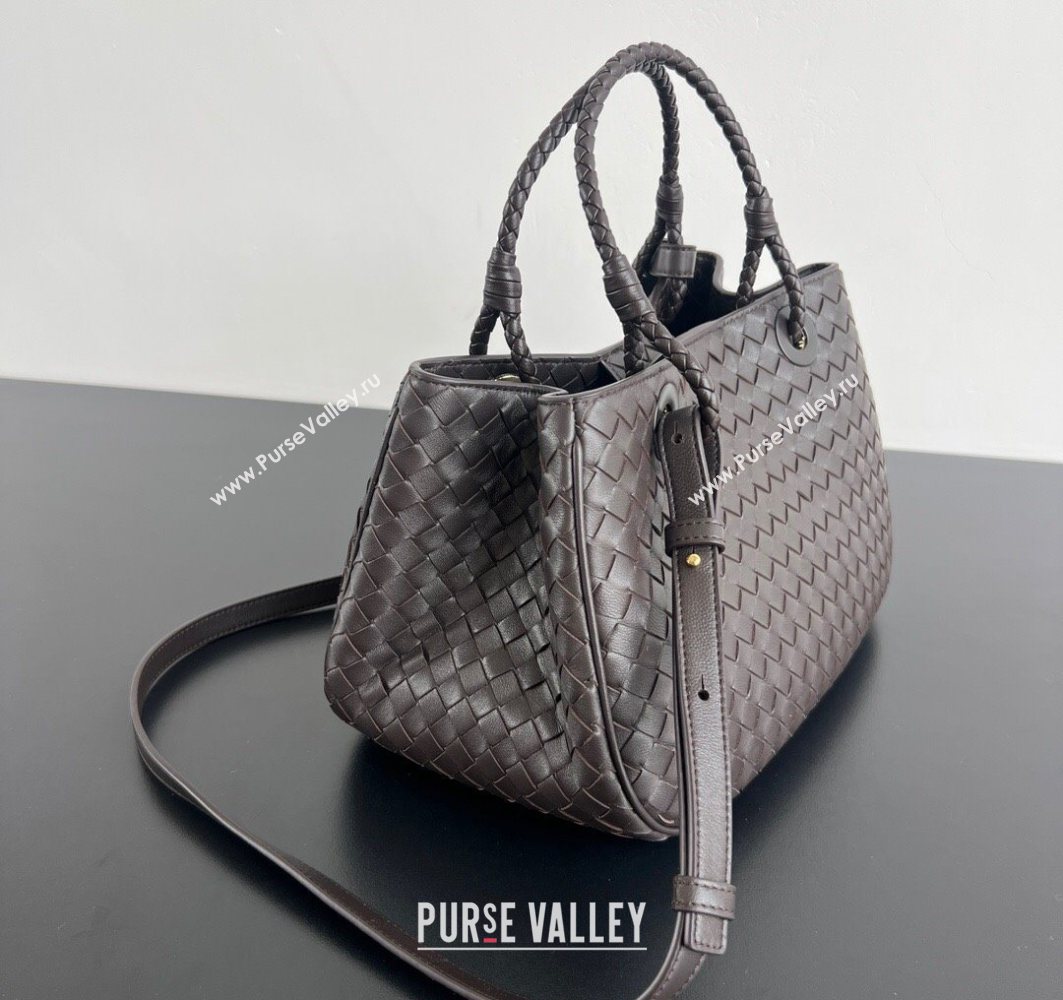 Bottega Veneta Basket Bag in Intrecciato Leather Fondant Brown 2025 836261 (WT-250801015)