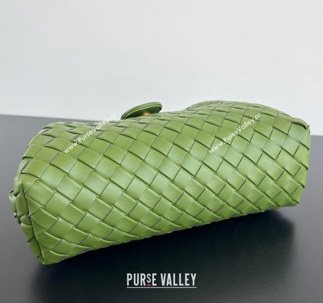 Bottega Veneta Lauren 1980 Clutch bag With Chain in Intrecciato Leather Matcha Green 2025 785807 (WT-250801021)
