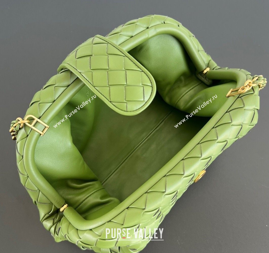 Bottega Veneta Lauren 1980 Clutch bag With Chain in Intrecciato Leather Matcha Green 2025 785807 (WT-250801021)