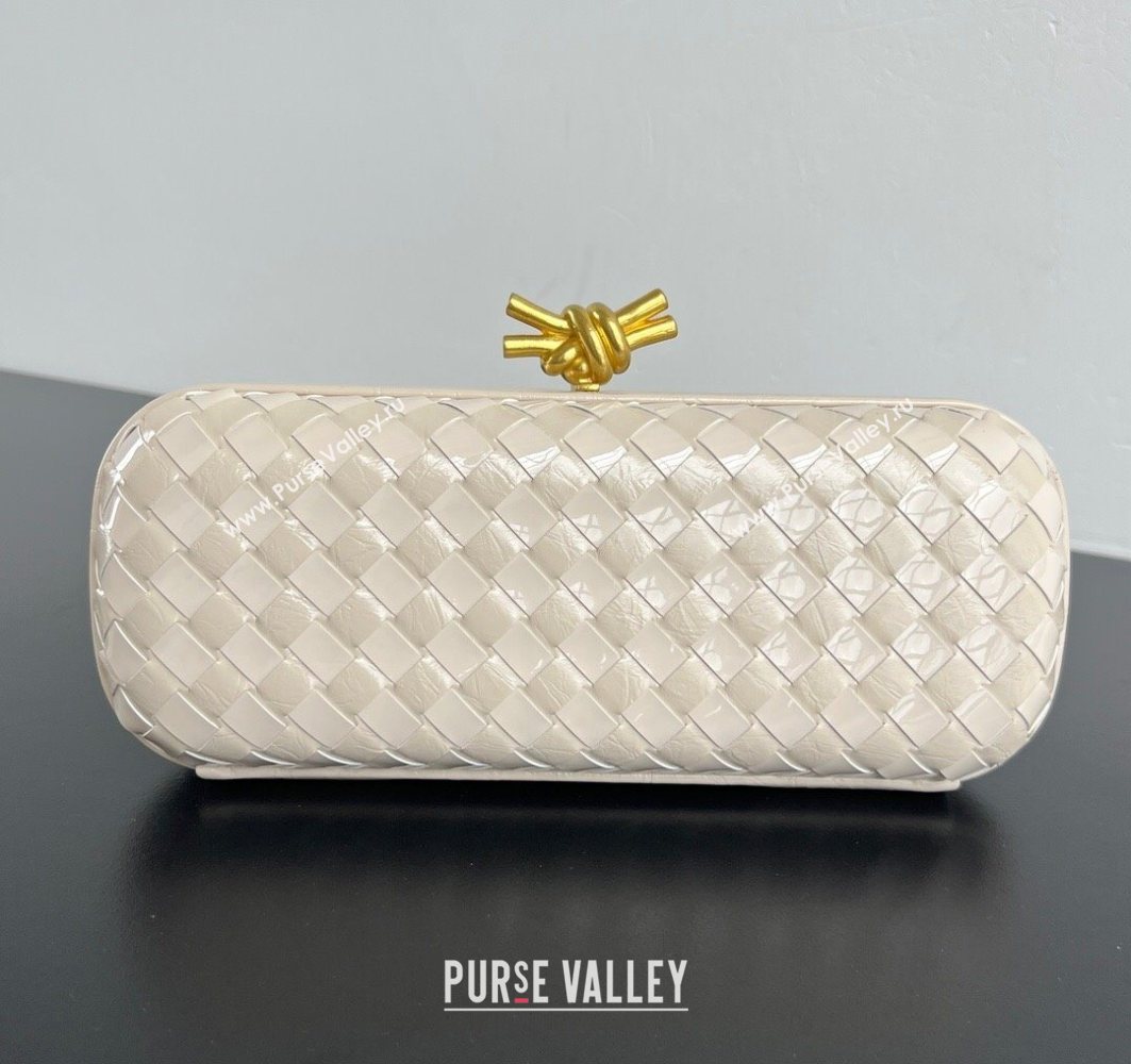 Bottega Veneta Knot Long Clutch in Intreccio Leather Cream White 2025 0801 (WT-250801025)