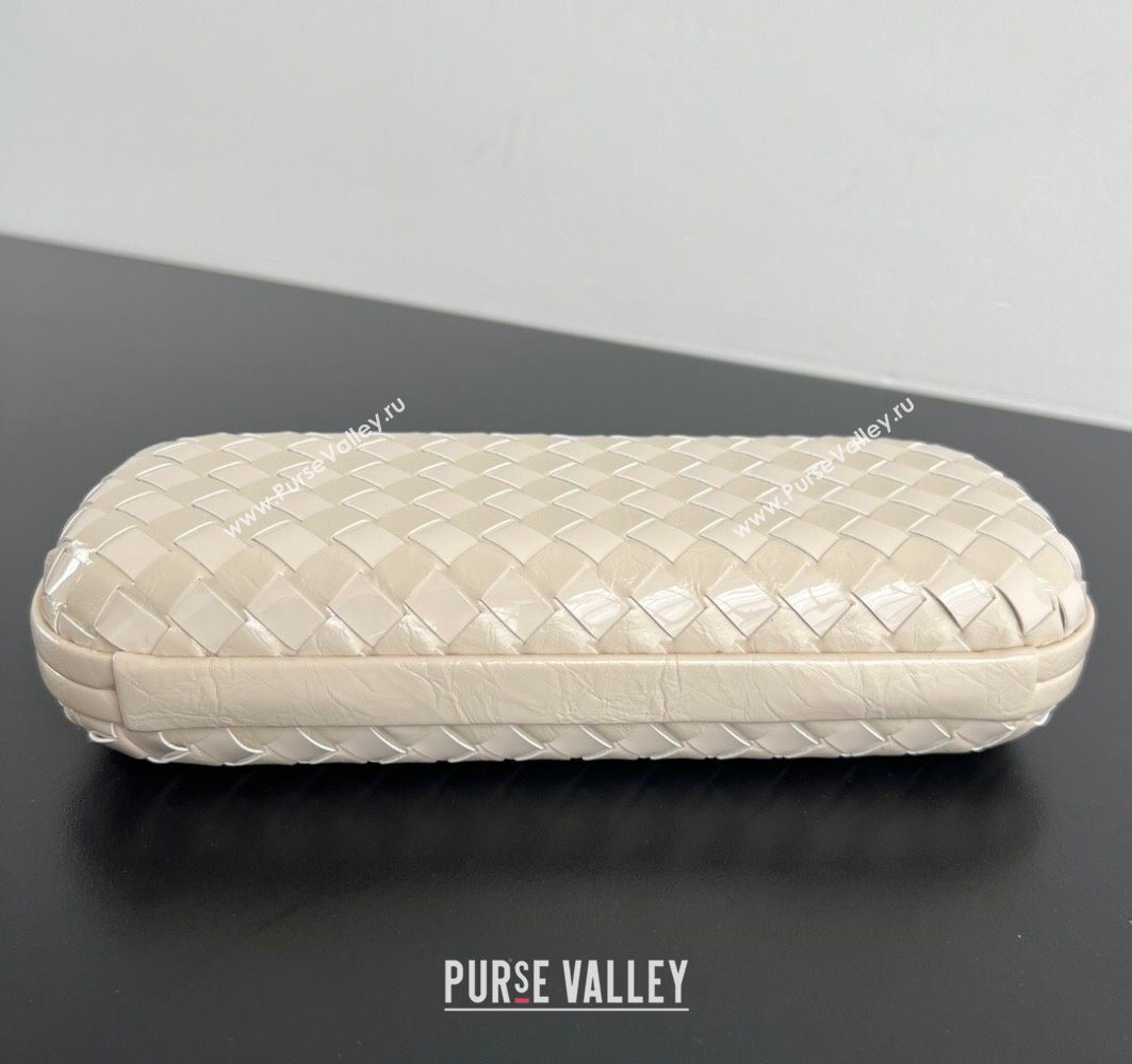 Bottega Veneta Knot Long Clutch in Intreccio Leather Cream White 2025 0801 (WT-250801025)