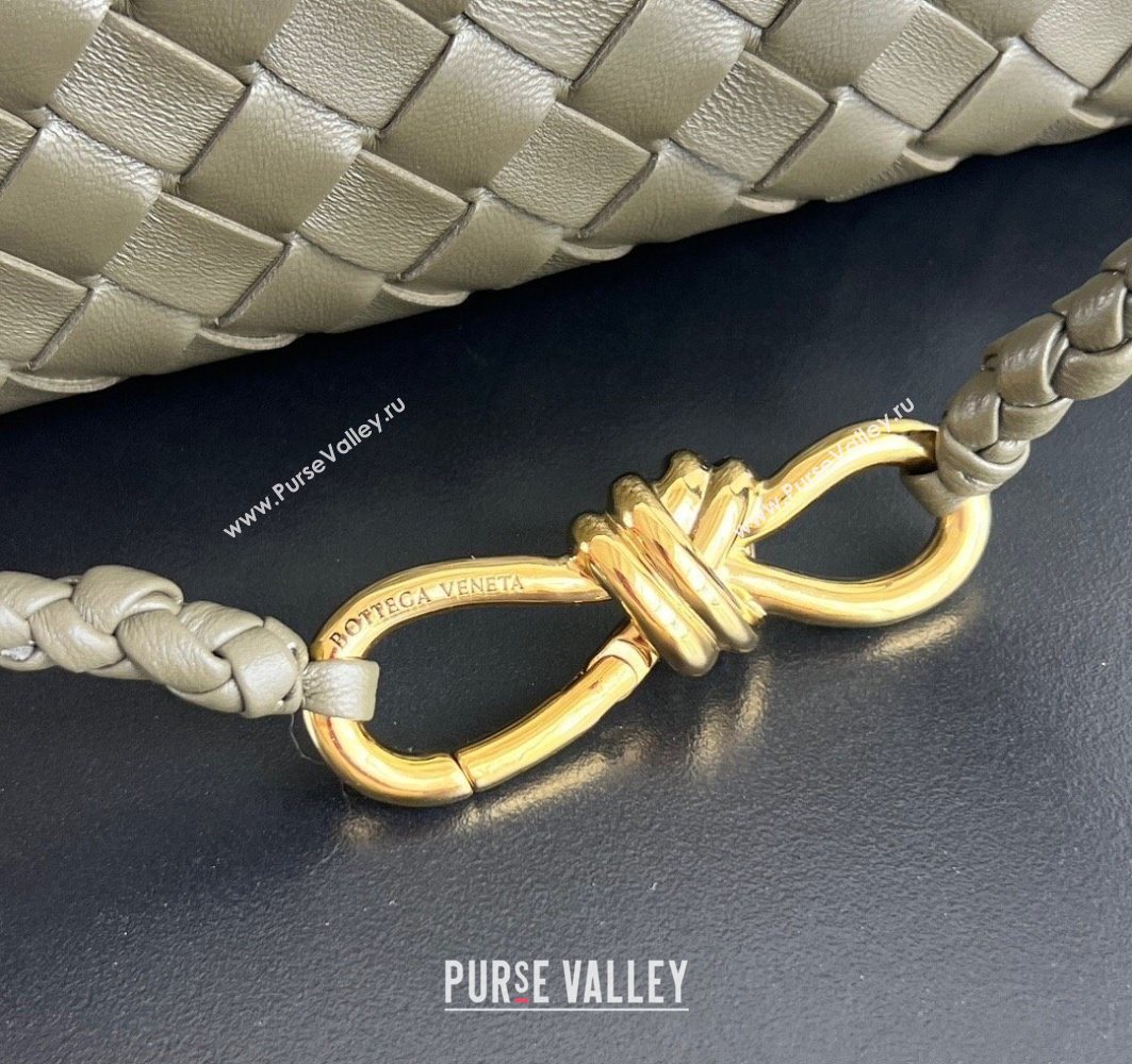 Bottega Veneta Small Andiamo Top Handle Bag in Intrecciato Leather Cypress Green 2025 743568 (WT-250731002)