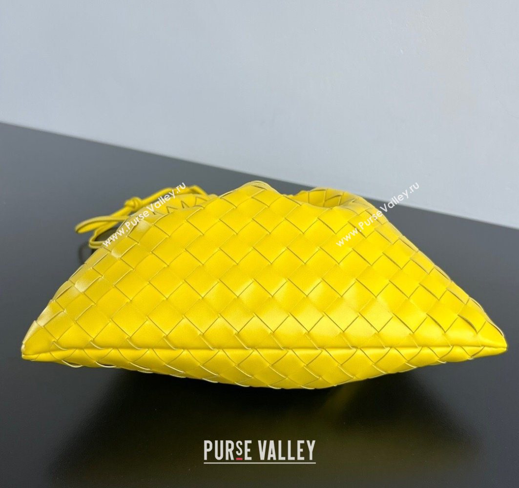 Bottega Veneta Medium Dustbag in Intrecciato Leather 796728 Sulfur Yellow 2025 (WT-250801007)