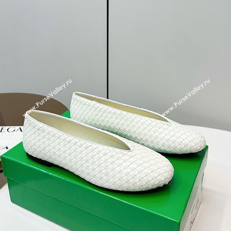 Bottega Veneta Rosa Ballerinas Flat in Mini Intrecciato Leather White 2025 (MD-250823009)