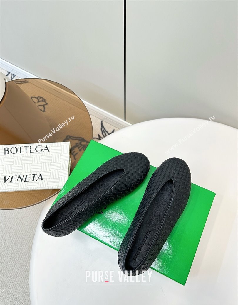 Bottega Veneta Rosa Ballerinas Flat in Mini Intrecciato Leather Black 2025 (MD-250823010)