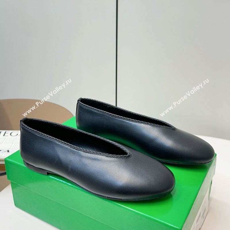 Bottega Veneta Rosa Ballerinas Flat in Calfskin Leather Black 2025 (MD-250823012)