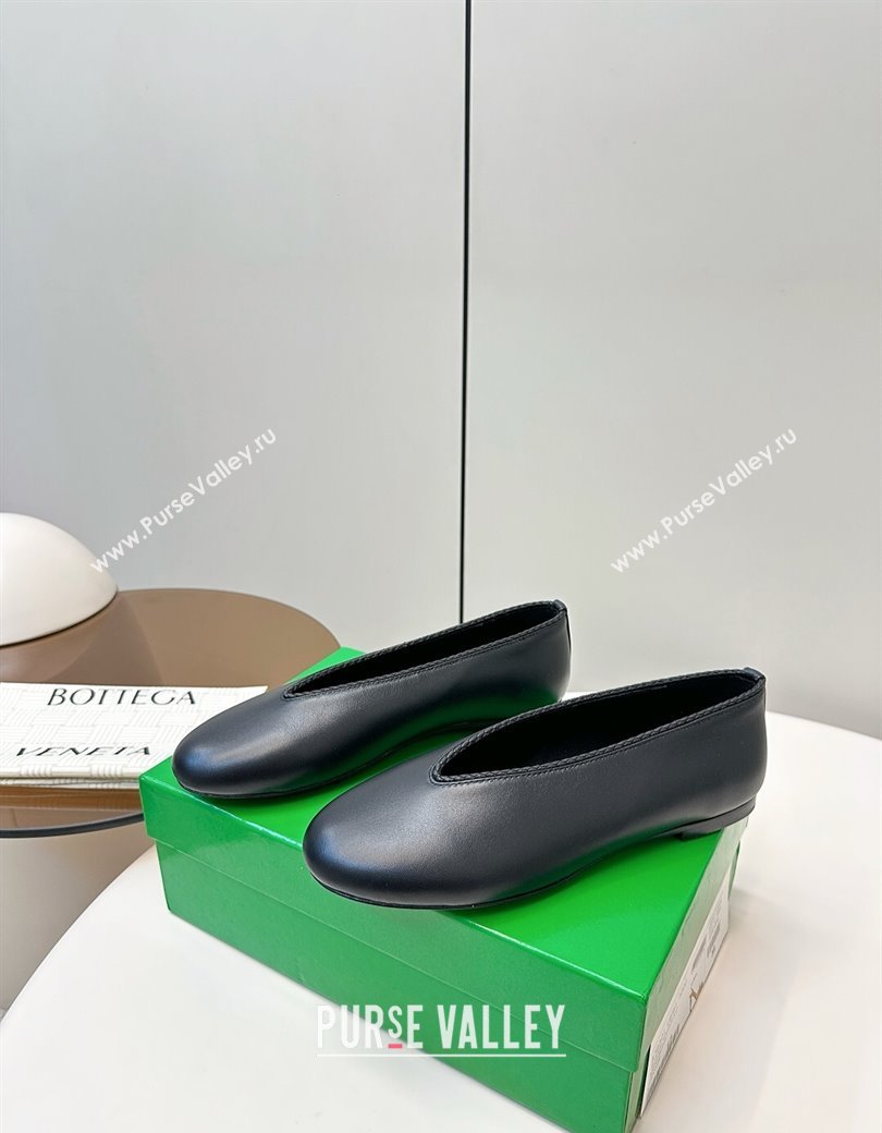 Bottega Veneta Rosa Ballerinas Flat in Calfskin Leather Black 2025 (MD-250823012)