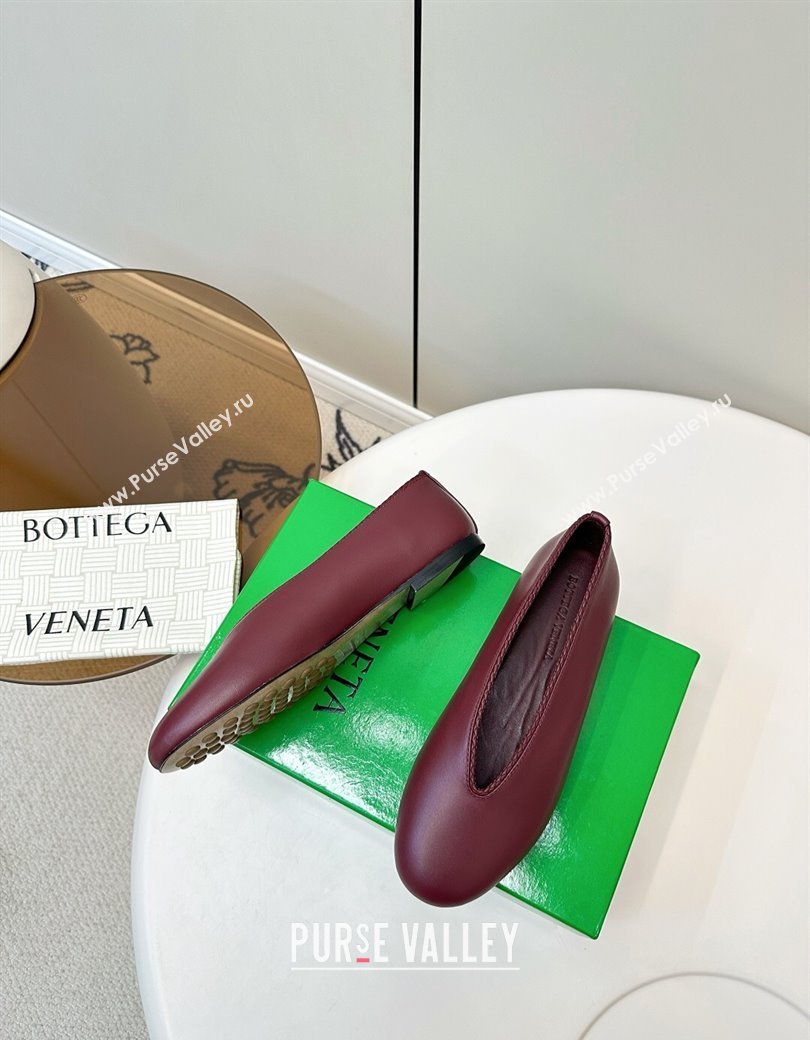 Bottega Veneta Rosa Ballerinas Flat in Calfskin Leather Burgundy 2025 (MD-250823013)