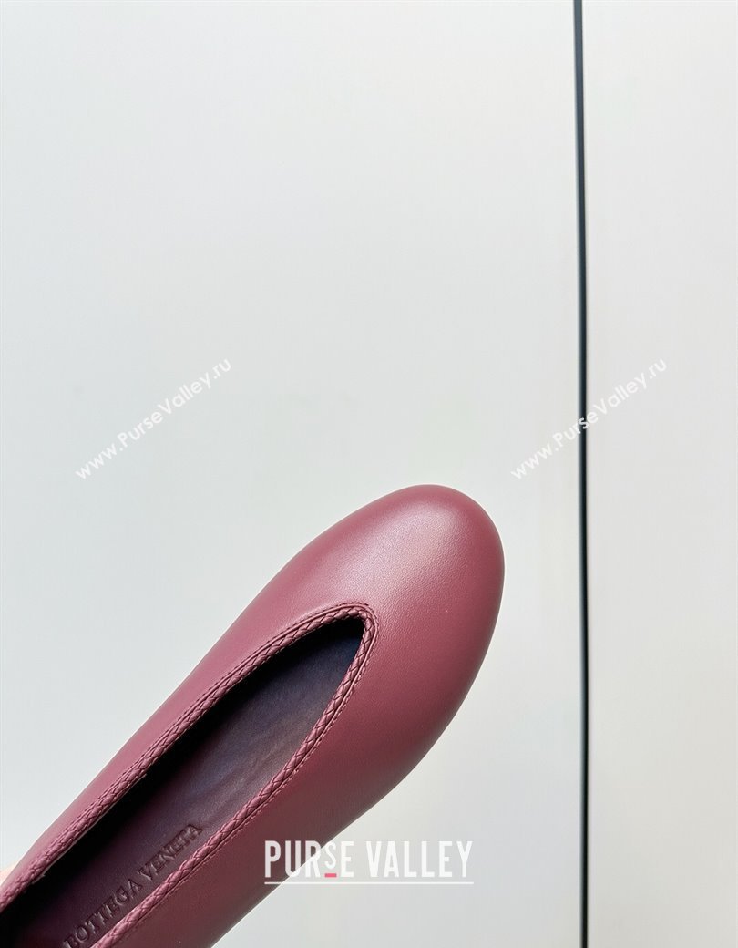Bottega Veneta Rosa Ballerinas Flat in Calfskin Leather Burgundy 2025 (MD-250823013)