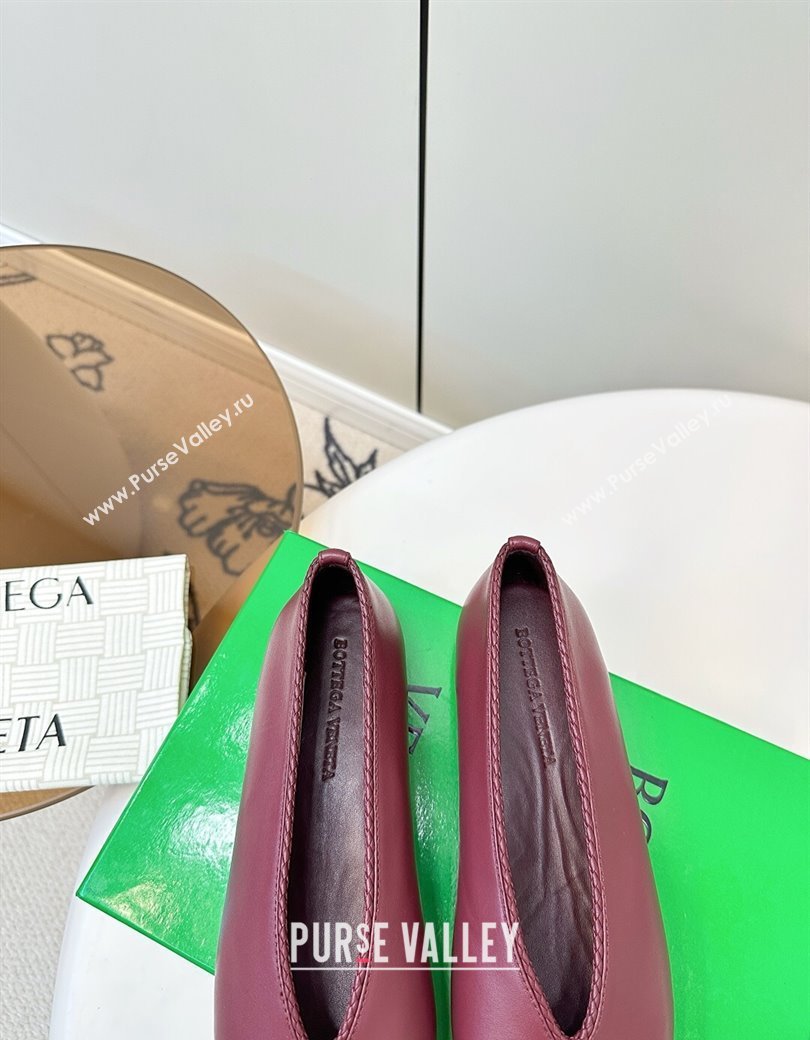 Bottega Veneta Rosa Ballerinas Flat in Calfskin Leather Burgundy 2025 (MD-250823013)