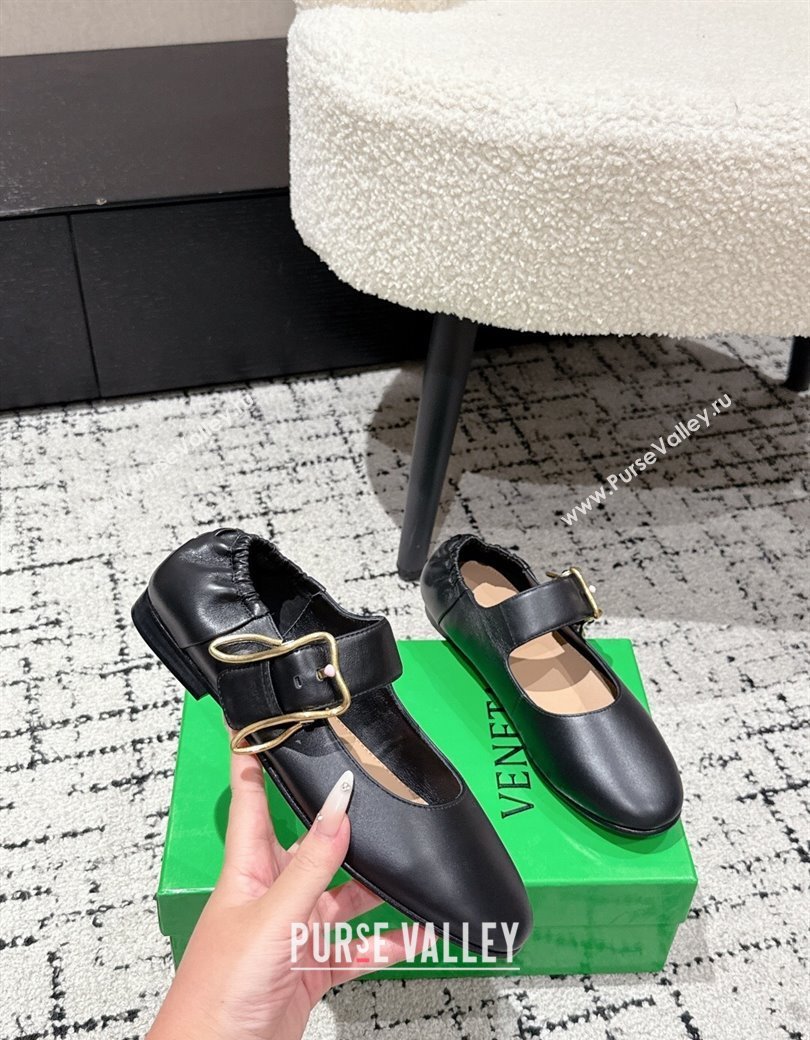 Bottega Veneta Astaire Mary-Jane Ballerinas Flat in Lambskin Leather with Rabbit Shaped Buckle Black 2025 (MD-250823057)