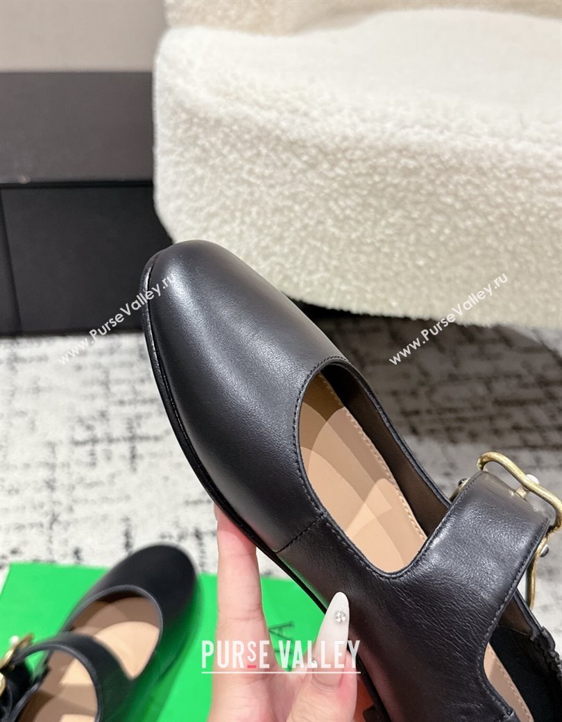 Bottega Veneta Astaire Mary-Jane Ballerinas Flat in Lambskin Leather with Rabbit Shaped Buckle Black 2025 (MD-250823057)