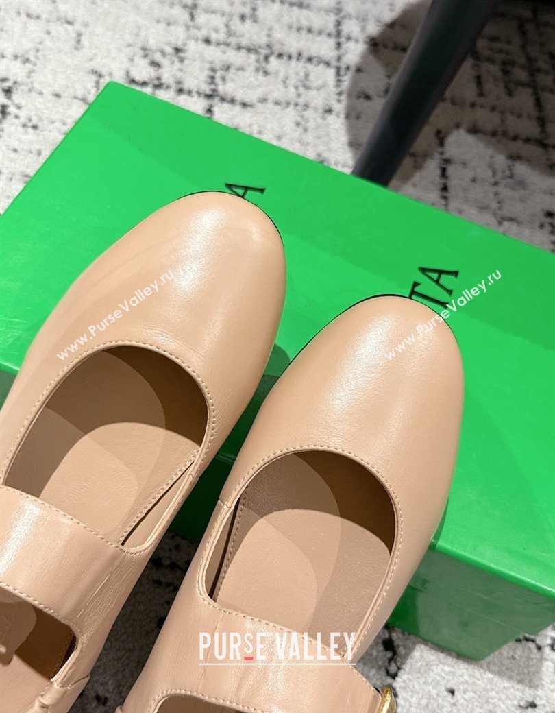Bottega Veneta Astaire Mary-Jane Ballerinas Flat in Lambskin Leather with Rabbit Shaped Buckle Nude 2025 (MD-250823058)