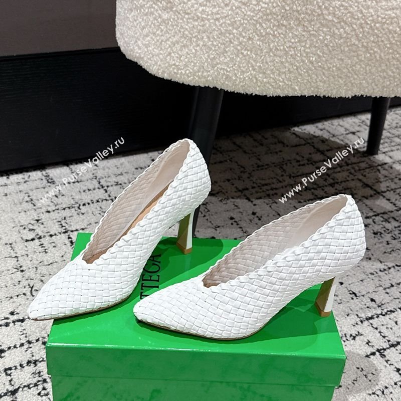 Bottega Veneta Sofia Heel Pumps 9cm in Intreccio Leather White 2025 (MD-250823028)