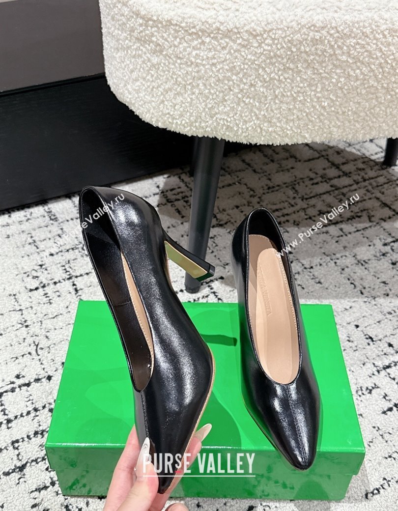 Bottega Veneta Sofia Heel Pumps 9cm in Shiny Calfskin Leather Black 2025 (MD-250823025)
