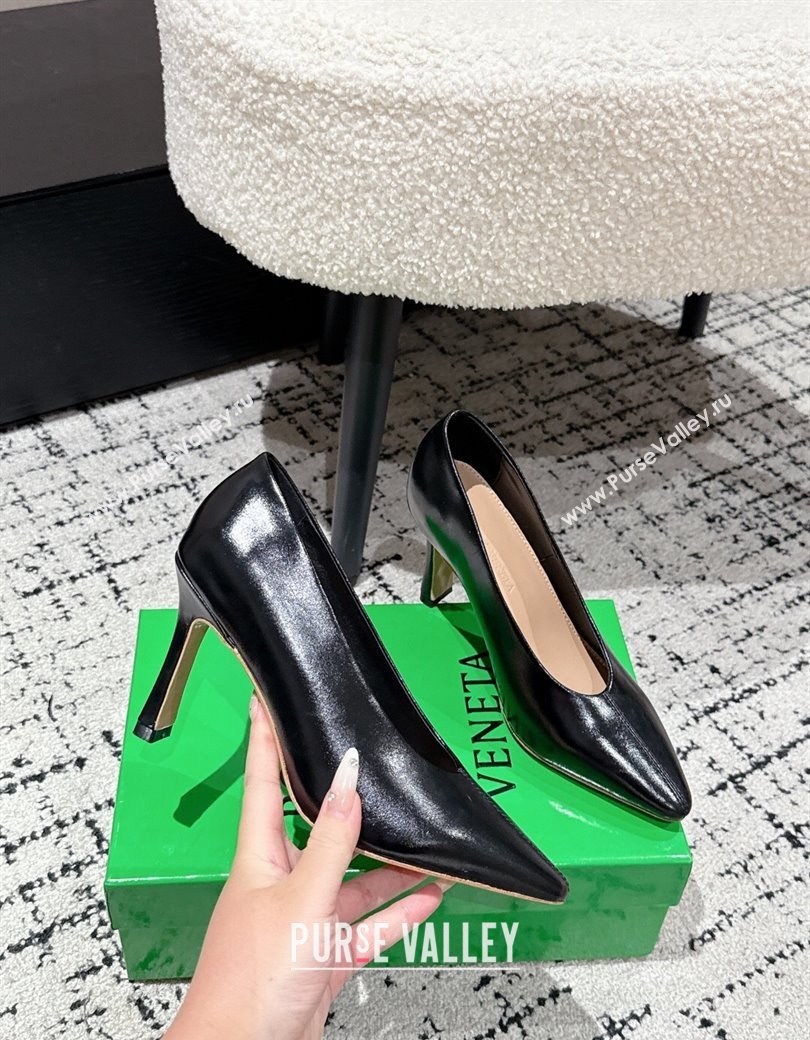 Bottega Veneta Sofia Heel Pumps 9cm in Shiny Calfskin Leather Black 2025 (MD-250823025)