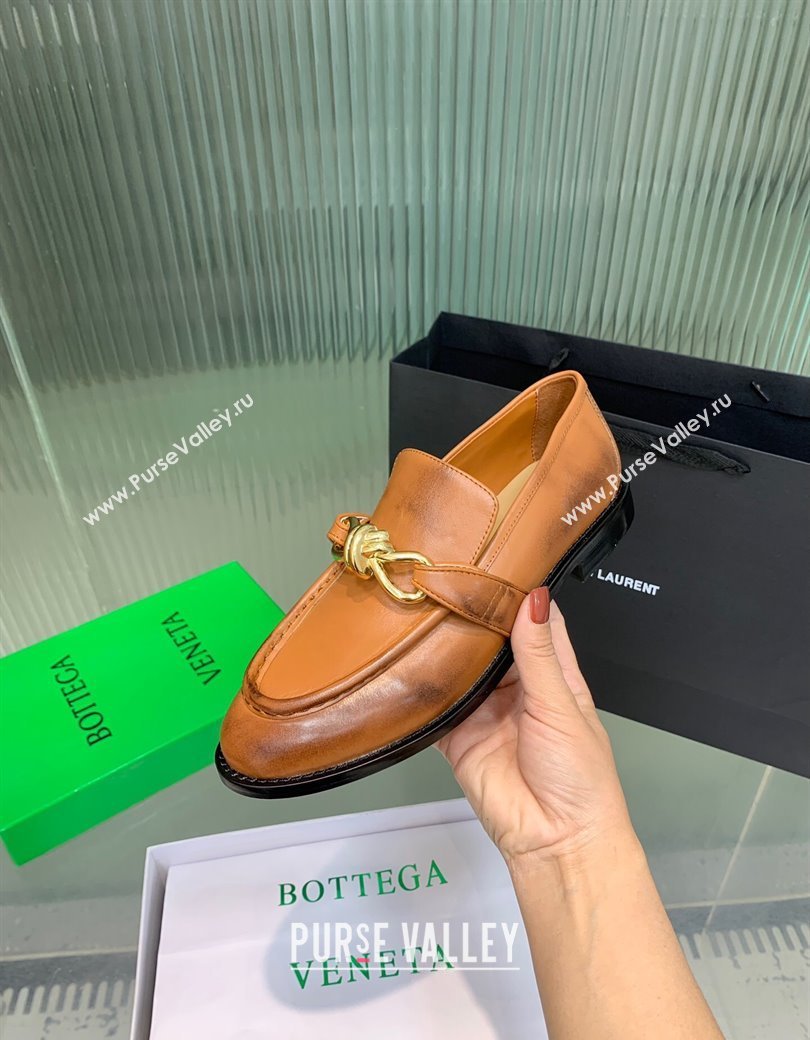Bottega Veneta Astaire Loafers in Faded Calfskin with Knot Brown/Gold 2025 (KER-250823038)