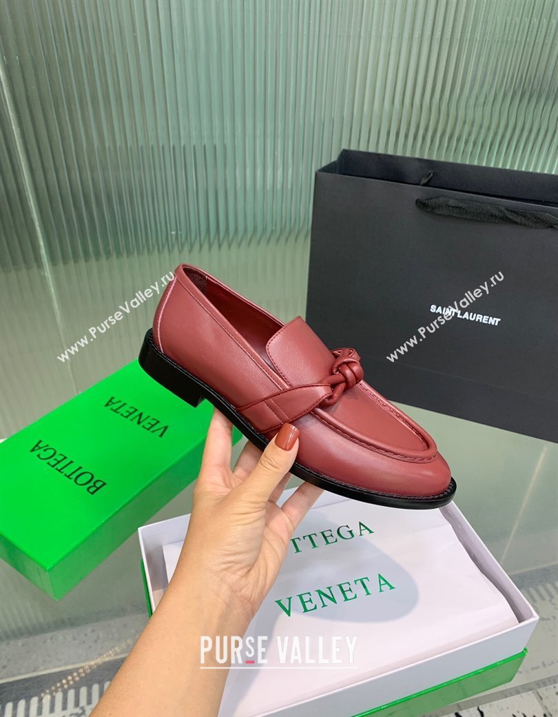 Bottega Veneta Astaire Loafers in Calfskin Leather with One-Tone Knot Red 2025 (KER-250823039)