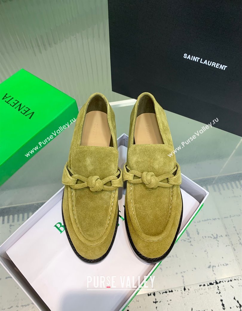 Bottega Veneta Astaire Loafers in Suede with One-Tone Knot Green 2025 (KER-250823041)