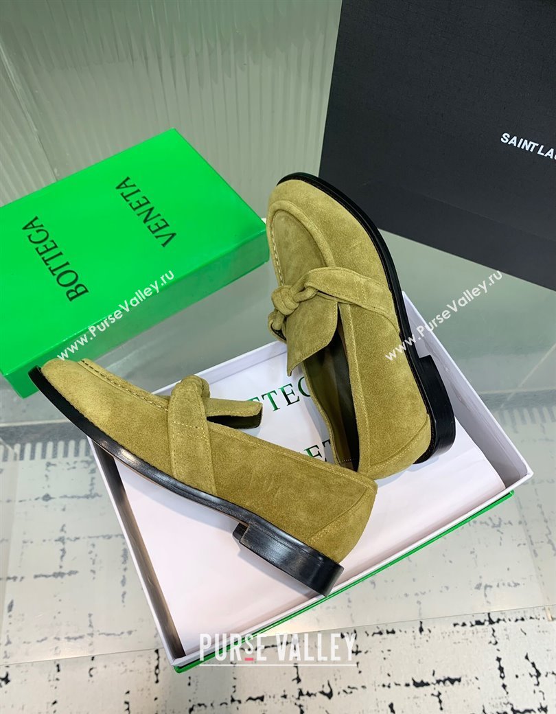 Bottega Veneta Astaire Loafers in Suede with One-Tone Knot Green 2025 (KER-250823041)