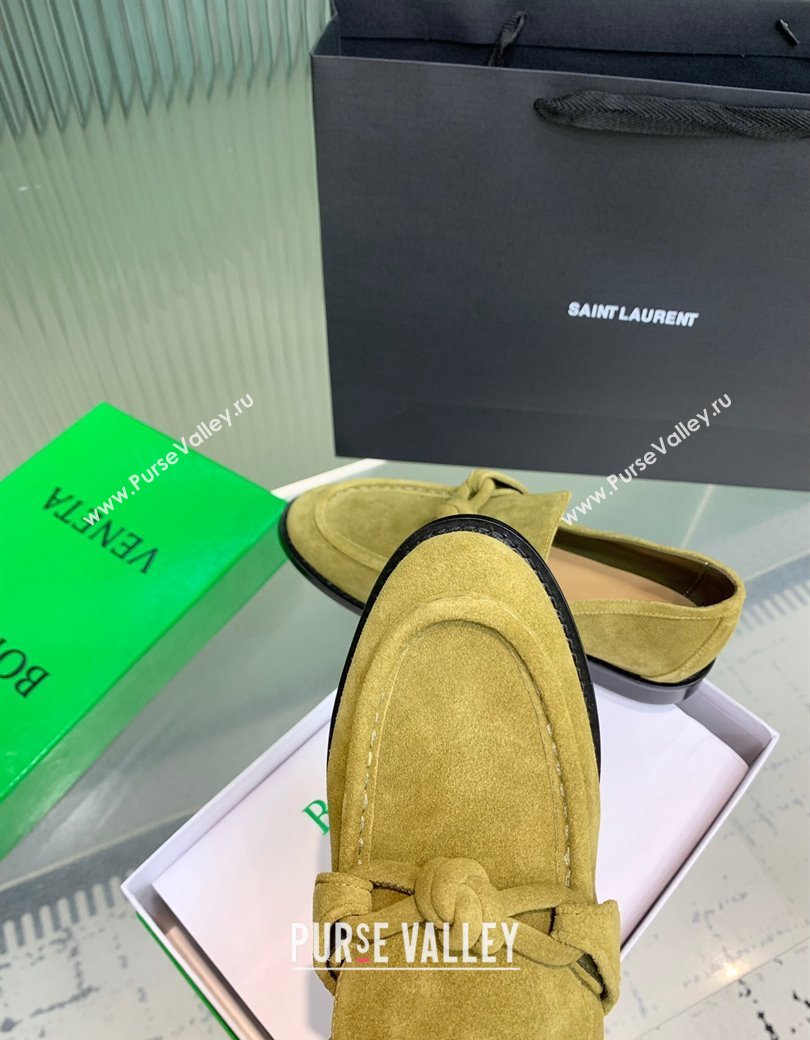 Bottega Veneta Astaire Loafers in Suede with One-Tone Knot Green 2025 (KER-250823041)