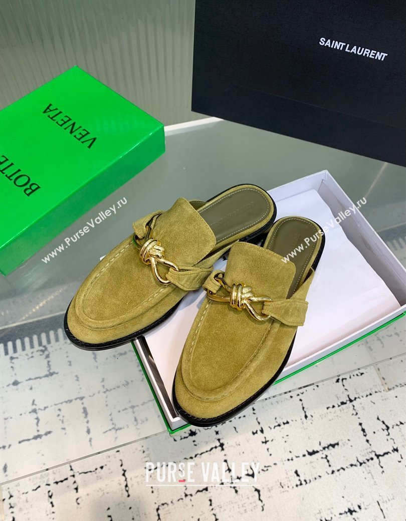 Bottega Veneta Astaire Flat Mules in Suede with Knot Green/Gold 2025 (KER-250823046)
