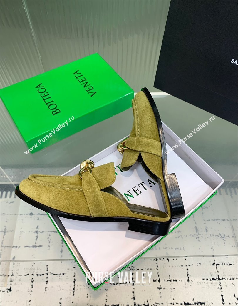Bottega Veneta Astaire Flat Mules in Suede with Knot Green/Gold 2025 (KER-250823046)