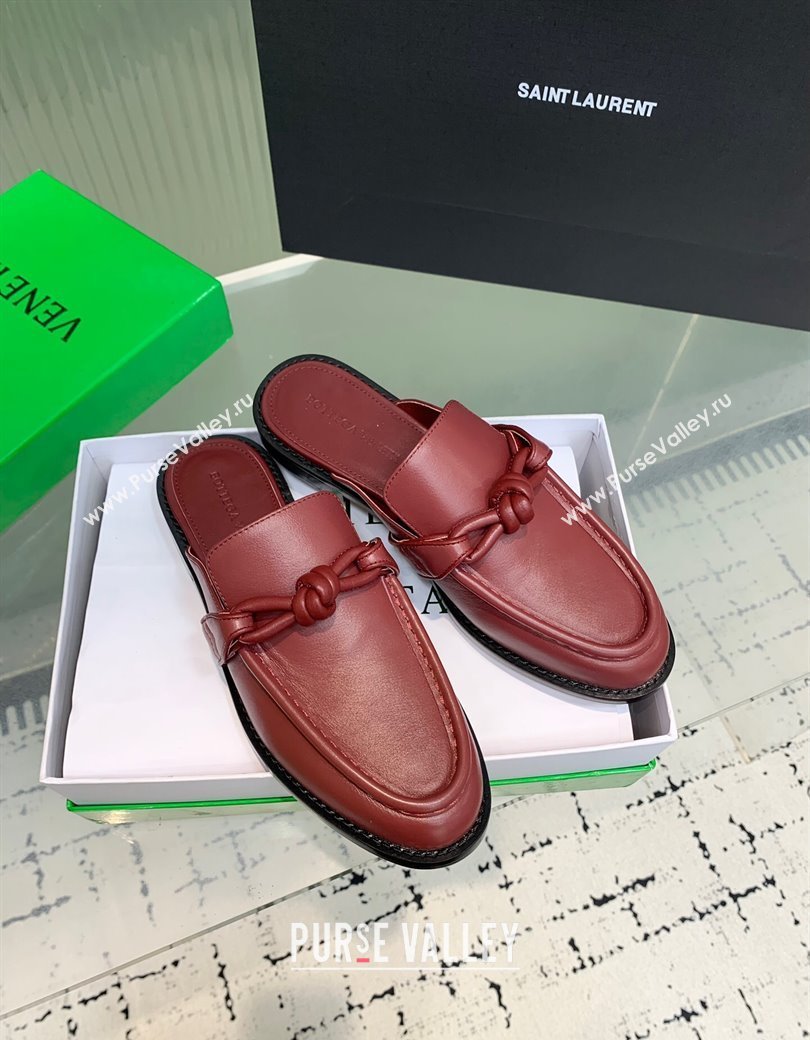 Bottega Veneta Astaire Flat Mules in Calfskin Leather with One-Tone Knot Red 2025 (KER-250823050)