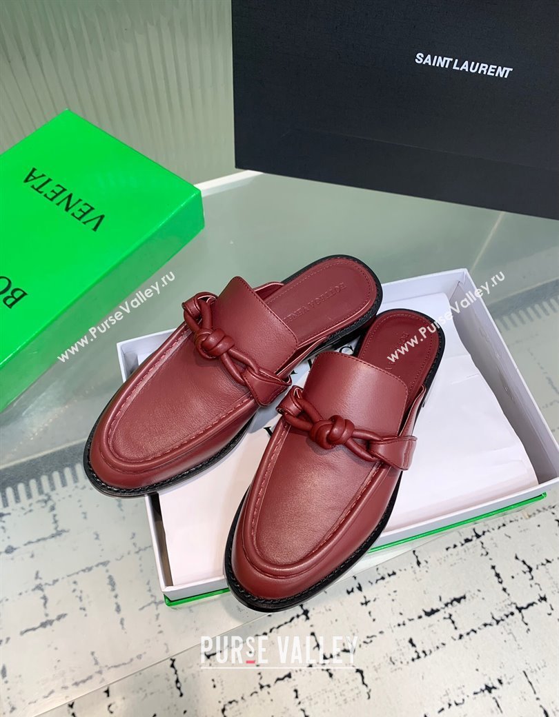Bottega Veneta Astaire Flat Mules in Calfskin Leather with One-Tone Knot Red 2025 (KER-250823050)