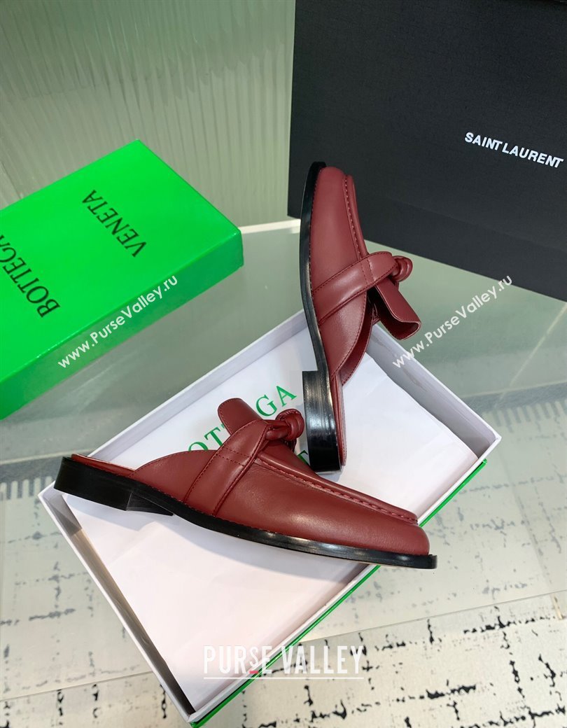 Bottega Veneta Astaire Flat Mules in Calfskin Leather with One-Tone Knot Red 2025 (KER-250823050)