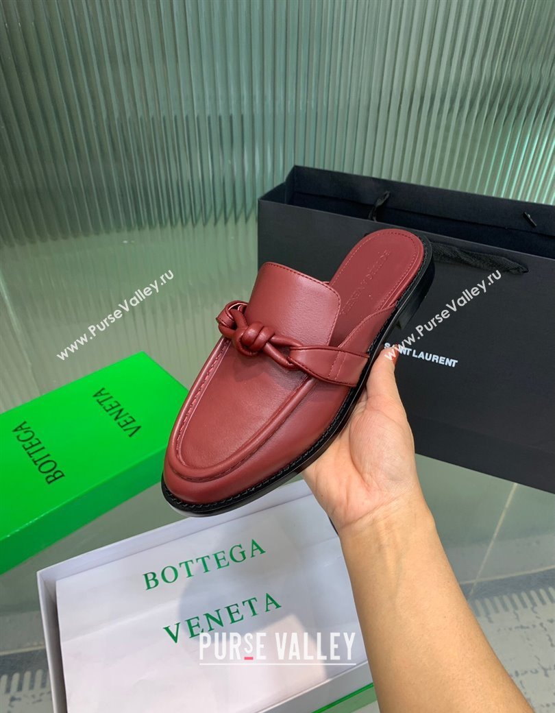 Bottega Veneta Astaire Flat Mules in Calfskin Leather with One-Tone Knot Red 2025 (KER-250823050)