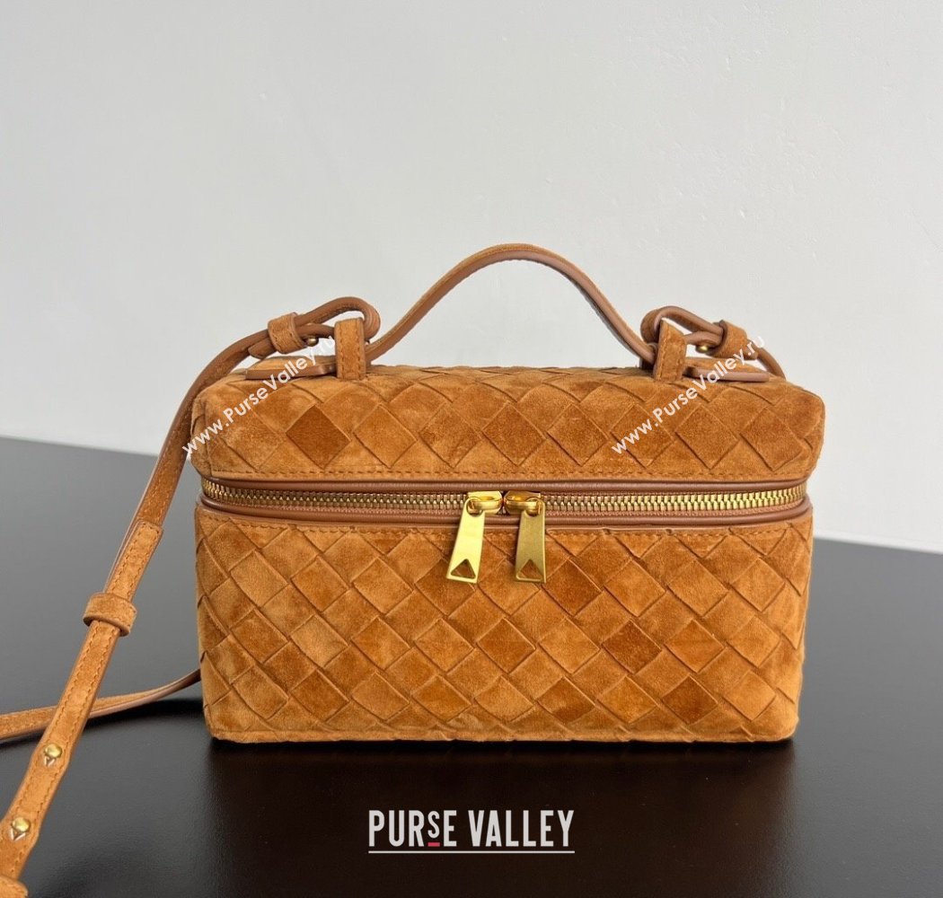 Bottega Veneta Bang Bang Vanity Case in Intrecciato Suede Amber Brown 2025 789109 (WT-250924021)