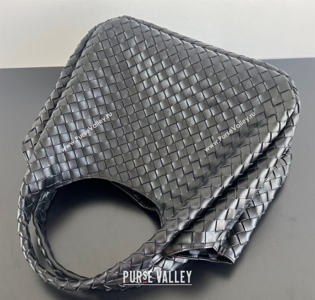 Bottega Veneta Large Campana Shoulder Bag in Intrecciato Leather Black 2025 844250 (WT-250924010)