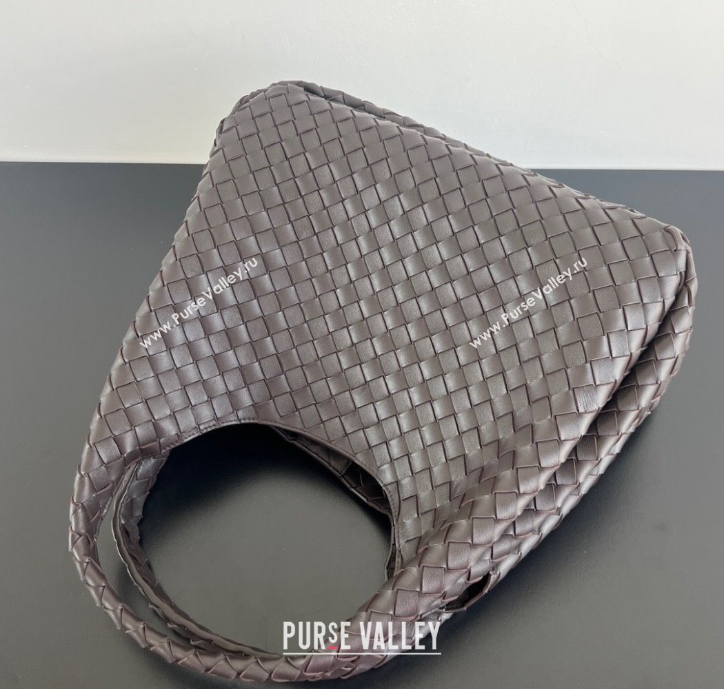 Bottega Veneta Large Campana Shoulder Bag in Intrecciato Leather Fondant Brown 2025 844250 (WT-250924012)