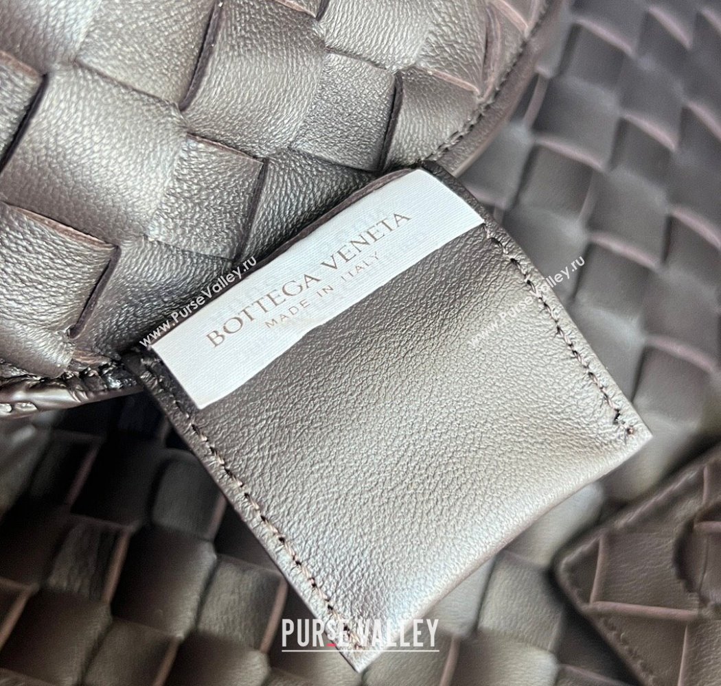 Bottega Veneta Large Campana Shoulder Bag in Intrecciato Leather Fondant Brown 2025 844250 (WT-250924012)