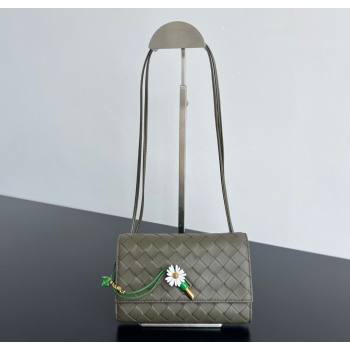 Bottega Veneta Andiamo Daisy Pouch Mini Bag in Intrecciato Leather 838870 Cypress Green 2025 (WT-260117024)