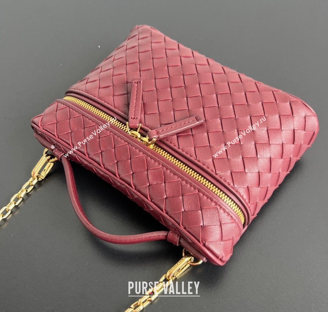Bottega Veneta Small Soft Vanity Bag in Intrecciato Leather Barolo Red 2025 843800 (WT-250924001)